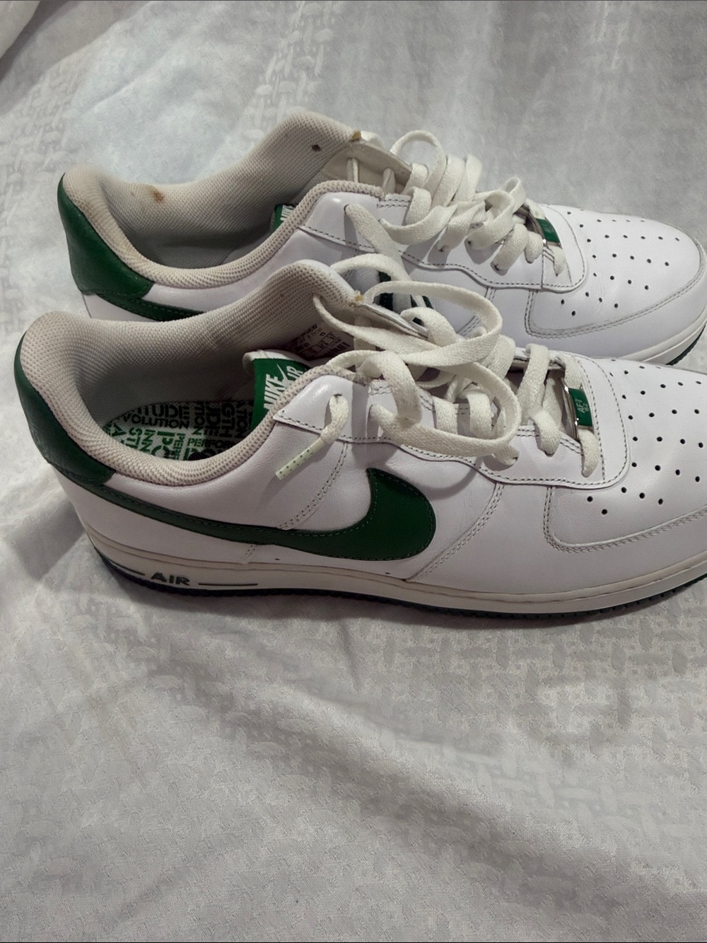 Nike Men’s White Sneakers with Green Swoosh